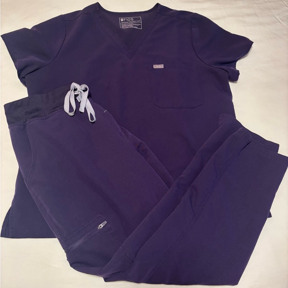 Figs Deep Purple Scrub Set